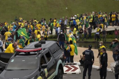 stf-tem-maioria-para-manter-condenacao-de-ex-cupula-da-pmdf-por-8/1