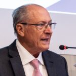alckmin:-brasil-nao-perde-competitividade-com-tarifa-de-10%-dos-eua