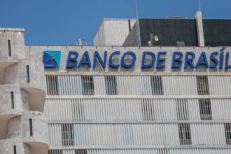 justica-bloqueia-acoes-do-brb-ligadas-a-bancomaster