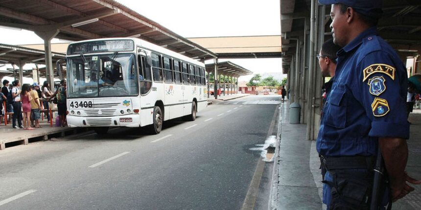 rodoviarios-de-sao-luis-fazem-greve-para-cobrar-pagamento-de-reajustes
