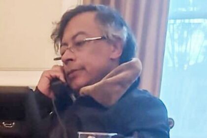 petro-sugere-que-equador-lancou-bombas-na-colombia;-noboa-nega-acao