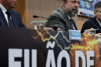 leilao-contrata-19-mil-mw-em-leilao-historico-para-reserva-energetica