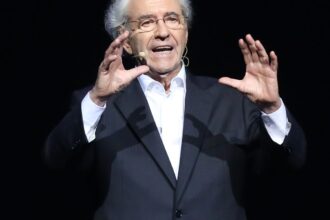 ator-e-diretor-teatral-juca-de-oliveira-morre,-aos-91-anos,-em-sp