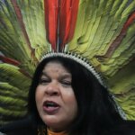 sonia-guajajara-apresenta-melhoras,-mas-continua-internada-em-sp