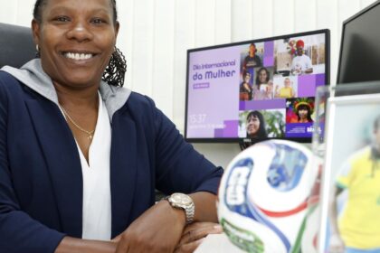 mulheres-no-futebol:-coragem-e-politica-publica-confrontam-preconceito