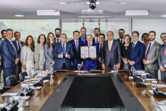 lula-sanciona-lei-antifaccao-e-defende-prisao-de-magnatas-do-crime