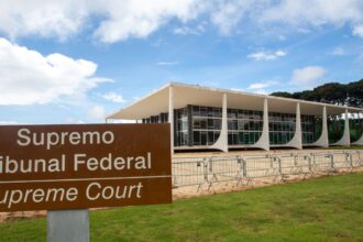 decisao-do-stf-permite-penduricalhos-de-ate-70%-acima-do-teto