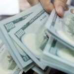 dolar-cai-para-r$-5,22,-e-bolsa-sobe-1,6%-com-alivio-no-oriente-medio