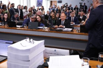 relatorio-da-cpmi-do-inss-pede-indiciamento-de-216-pessoas