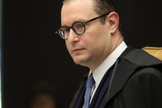 zanin-condena-acusado-de-participar-de-trote-misogino-contra-alunas