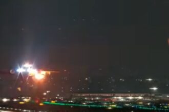 motor-de-aviao-explode-e-piloto-faz-pouso-de-emergencia-em-sao-paulo