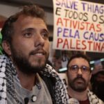 ativista-brasileiro-e-deportado-da-argentina-por-ordem-de-milei