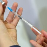 vacina-da-gripe-nao-aumenta-risco-da-doenca,-alerta-ministerio