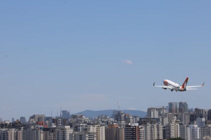 petrobras-anuncia-que-vai-parcelar-reajuste-do-querosene-de-aviacao