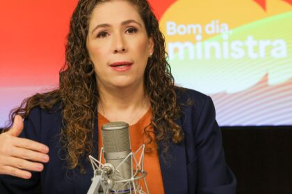 novos-cargos-sao-para-recompor-capacidade-do-estado,-diz-ministra