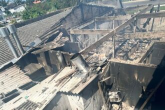 aviao-de-pequeno-porte-cai-em-capao-da-canoa-sobre-restaurante