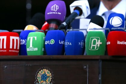 jornalista-nao-tem-o-que-comemorar-em-seu-dia,-diz-presidente-da-fenaj