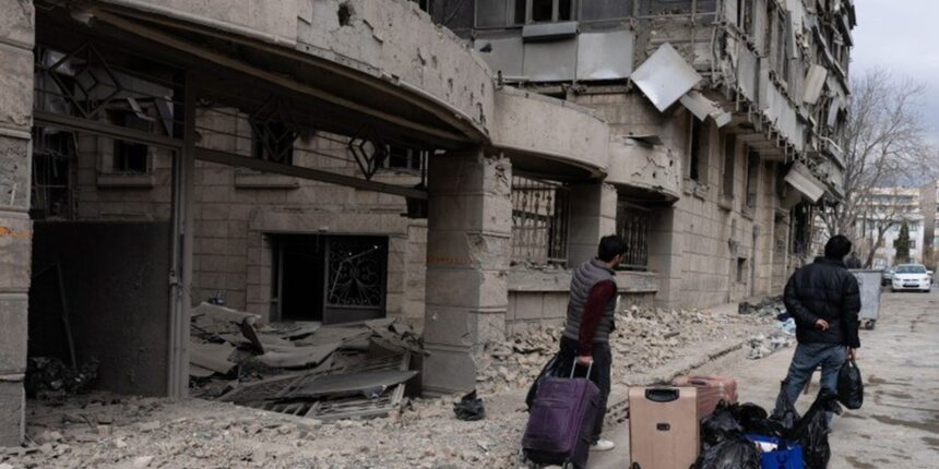 israel-e-eua-atacaram-125-mil-unidades-civis-e-32-universidades-no-ira