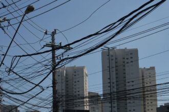 ferros-velhos-que-venderem-fio-de-cobre-sem-comprovacao-serao-fechados