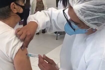 saude-envia-2,2-milhoes-de-doses-da-vacina-de-covid-19-aos-estados