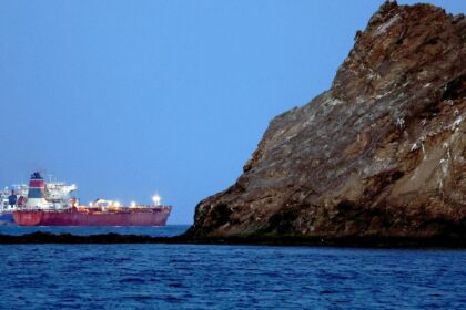 ira-anuncia-abertura-de-ormuz-depois-de-cessar-fogo-no-libano