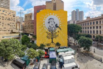 ailton-krenak-e-homenageado-com-mural-em-edificio-de-sao-paulo