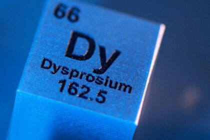 empresa-dos-eua-compra-mineradora-brasileira-de-terras-raras