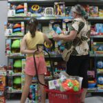 confianca-do-consumidor-registra-segunda-alta-consecutiva,-diz-fgv