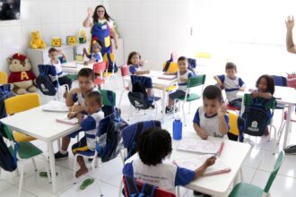 uma-em-cada-10-criancas-de-4-e-5-anos-nao-vai-a-escola-em-876-cidades