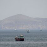misseis-atingem-navio-de-guerra-dos-eua-que-tentava-entrar-em-ormuz