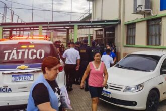 adolescente-invade-escola-e-mata-duas-funcionarias-a-tiros-no-acre